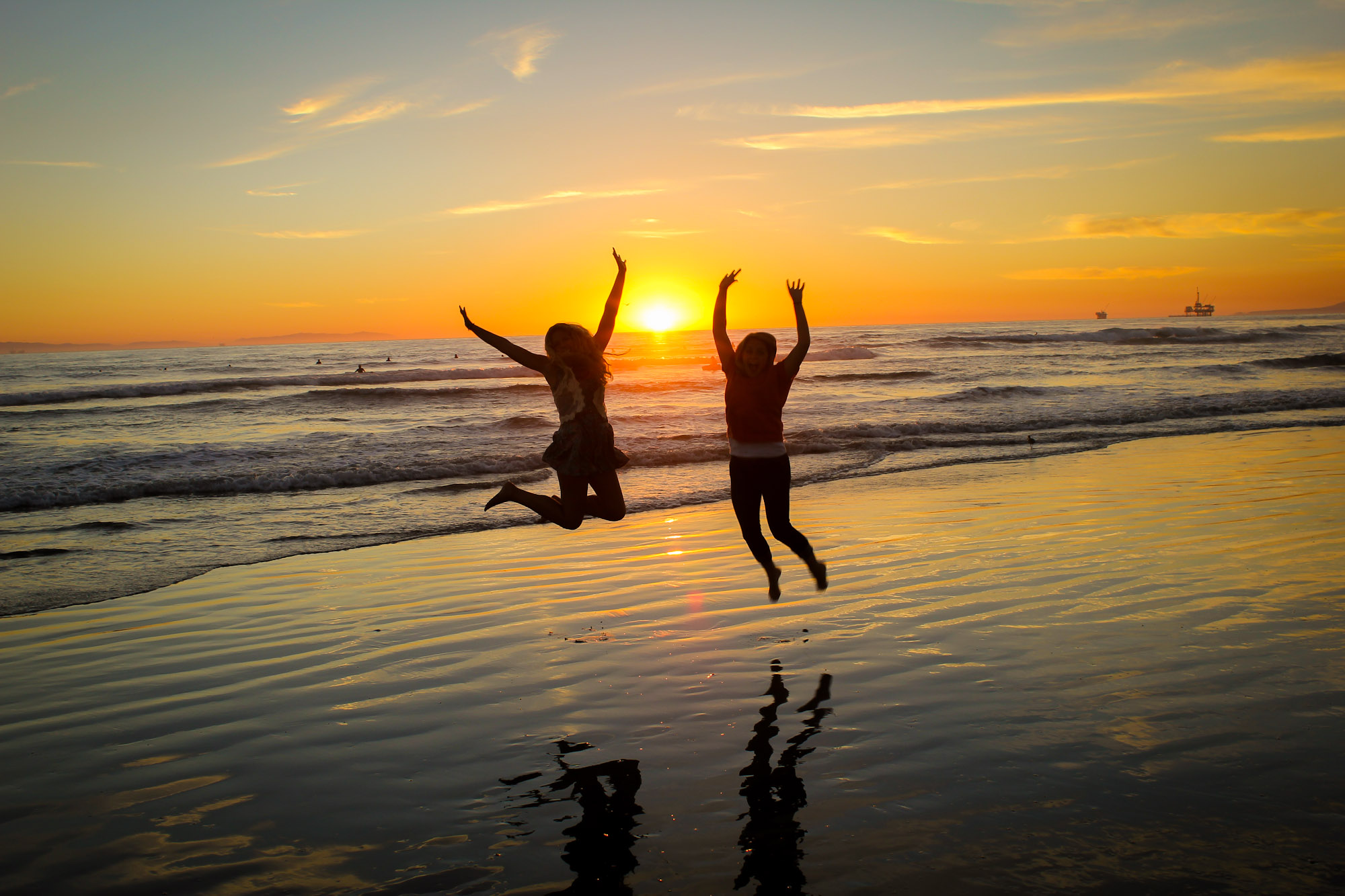 call me Jenna, professional host.